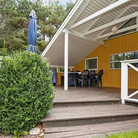 Vakantiehuis Charming Holiday In Jutland With Garden Vestergård